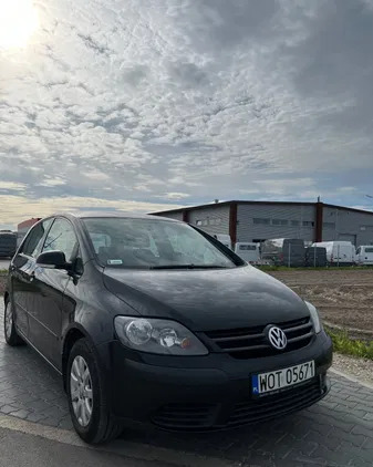 błonie Volkswagen Golf cena 9000 przebieg: 354000, rok produkcji 2006 z Błonie